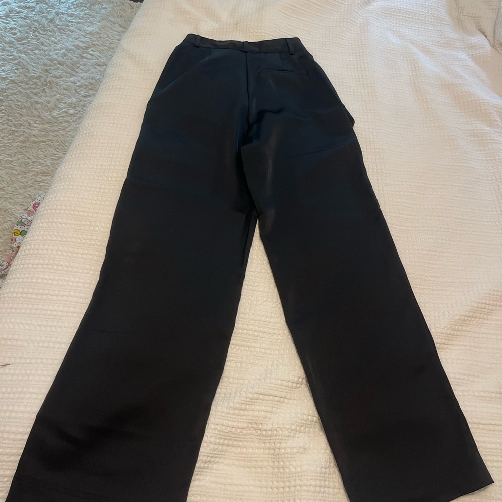 Noli Black Straight Leg Pants